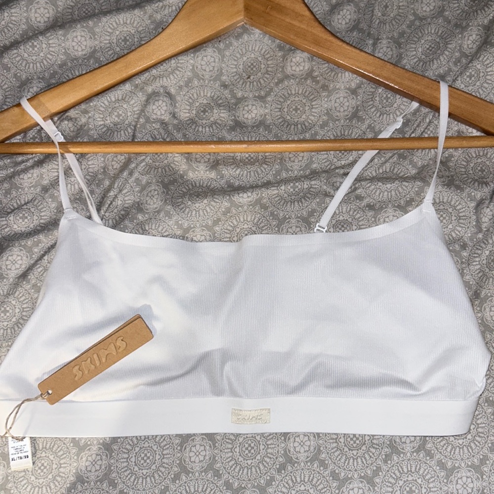 Skims bralette